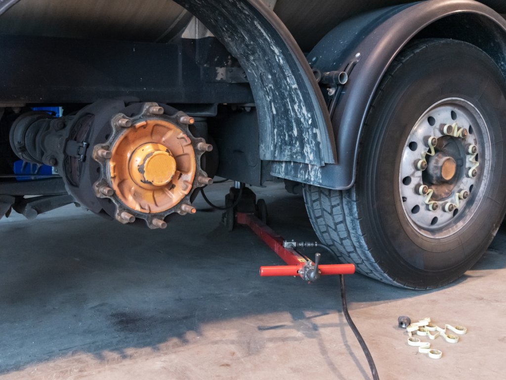 semi-truck-tire-repair